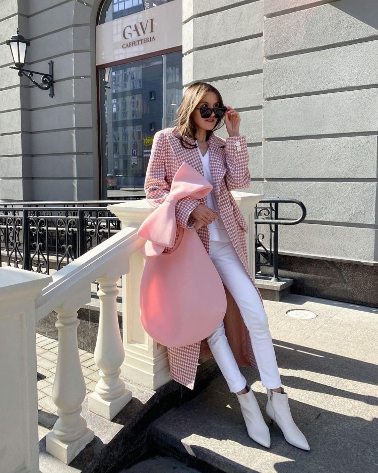 Beauty blogger Christina Zhuravleva