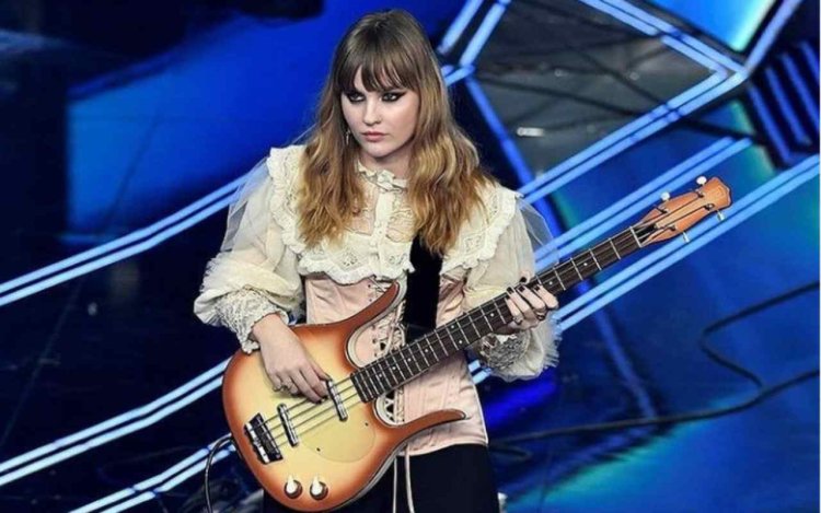 Victoria de Angelis Maneskin Eurovision