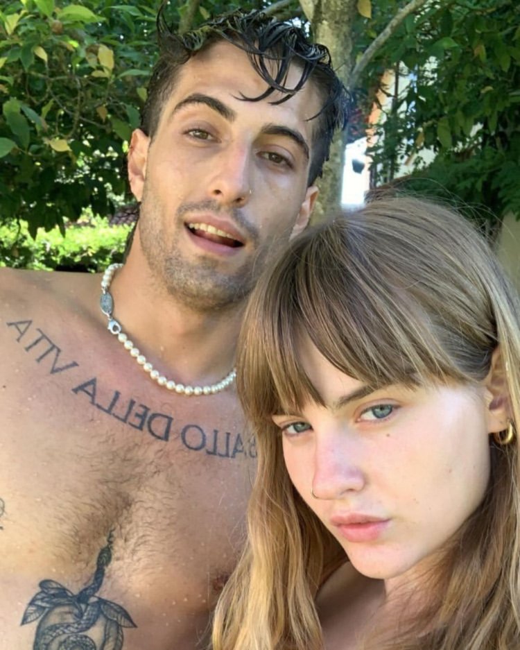 Victoria de Angelis and Damiano David