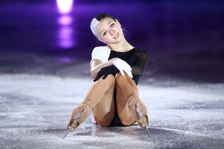 Sasha Trusova skater