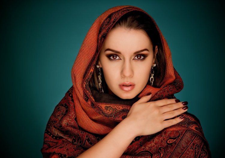 Meadfurls Afghanistan singer