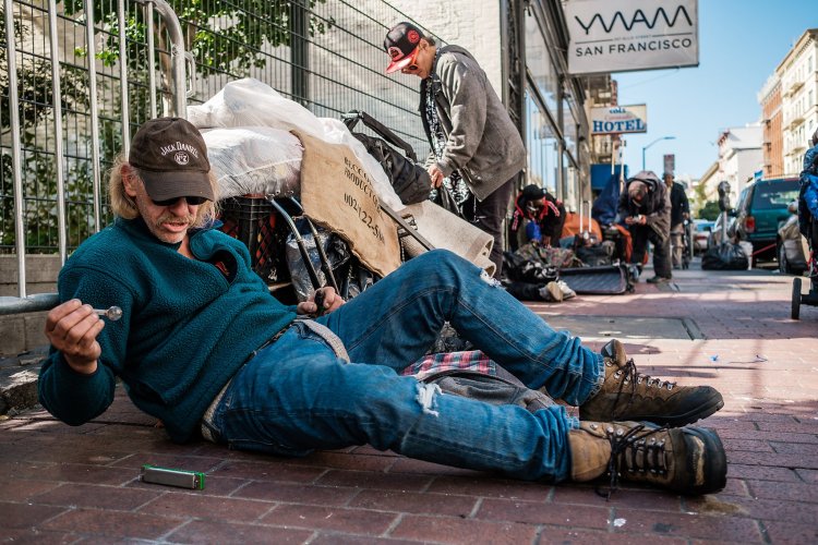 Philadelphia Bomi on the street