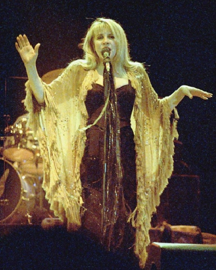 Stevie Nicks - In Your Dreams