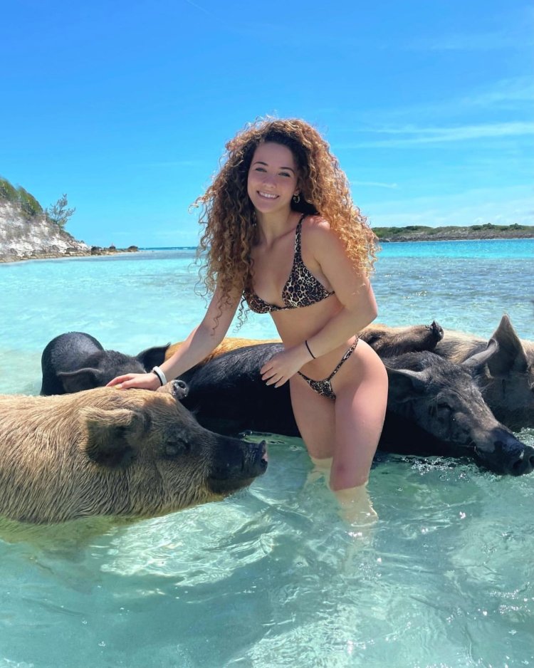 Sofie Dossi in a swimsuit