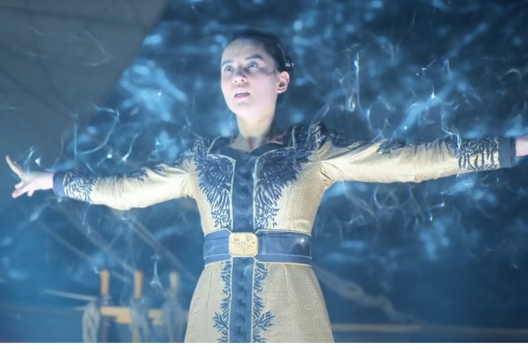 Alina Starkova Shadow and Kadra's bone