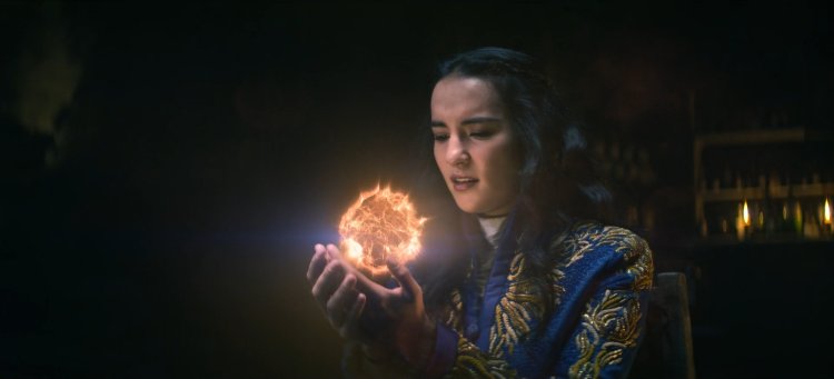 Jesse Mei Lee as Alina Starkova