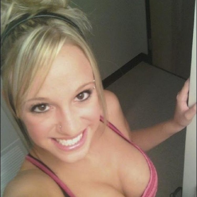 Homemade selfie women 40 years old