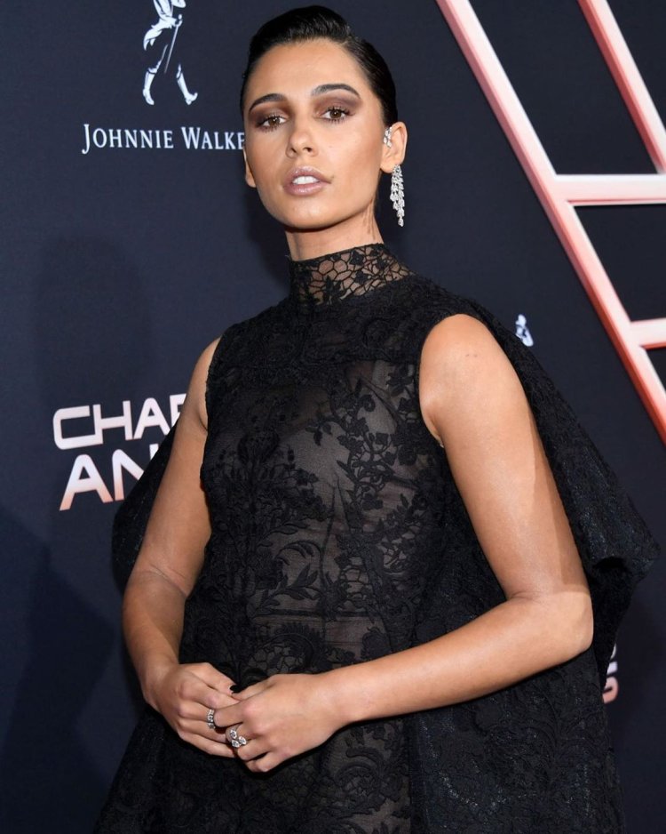 Naomi Scott Instagram