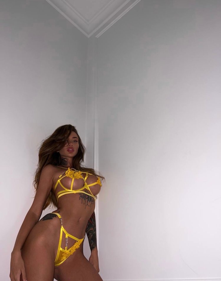 Anastasia Orlova Nessaorlova cost