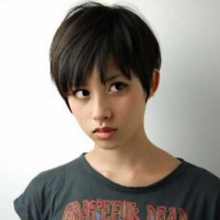 Asian short haircuts for girls under a boy