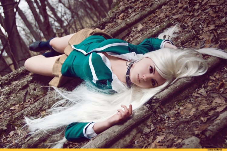 Moka Akasia vampire cosplay