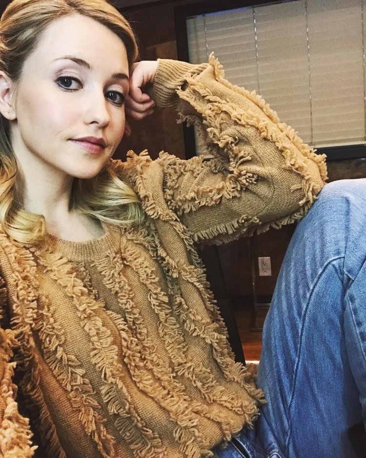 Emily Tennant Figure