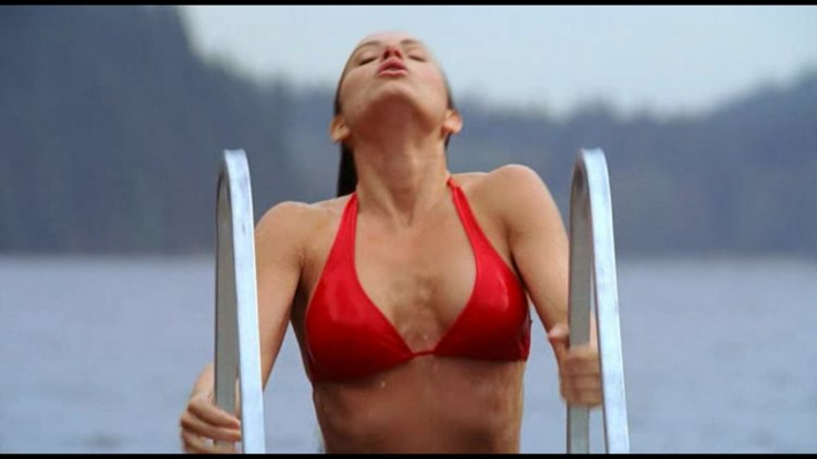 Erica Durans in bikini