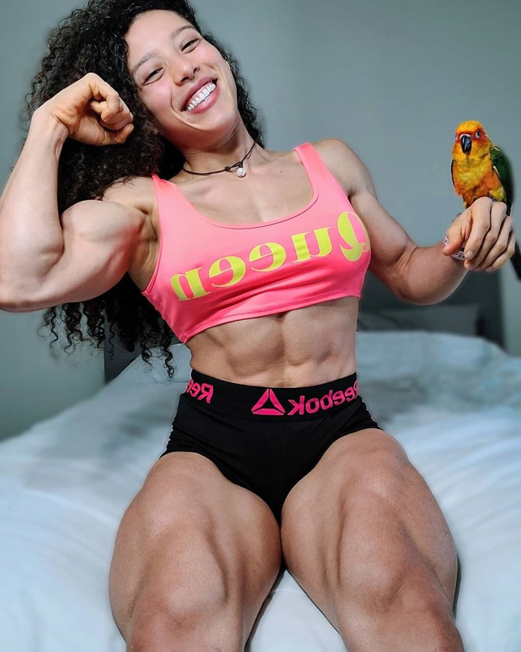 Lush pumped up girls