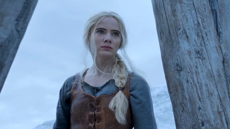 Freya Allan Ciri Netflix