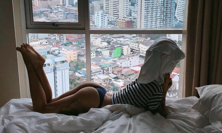 Vampire Diaries Elena and Damon bed scene