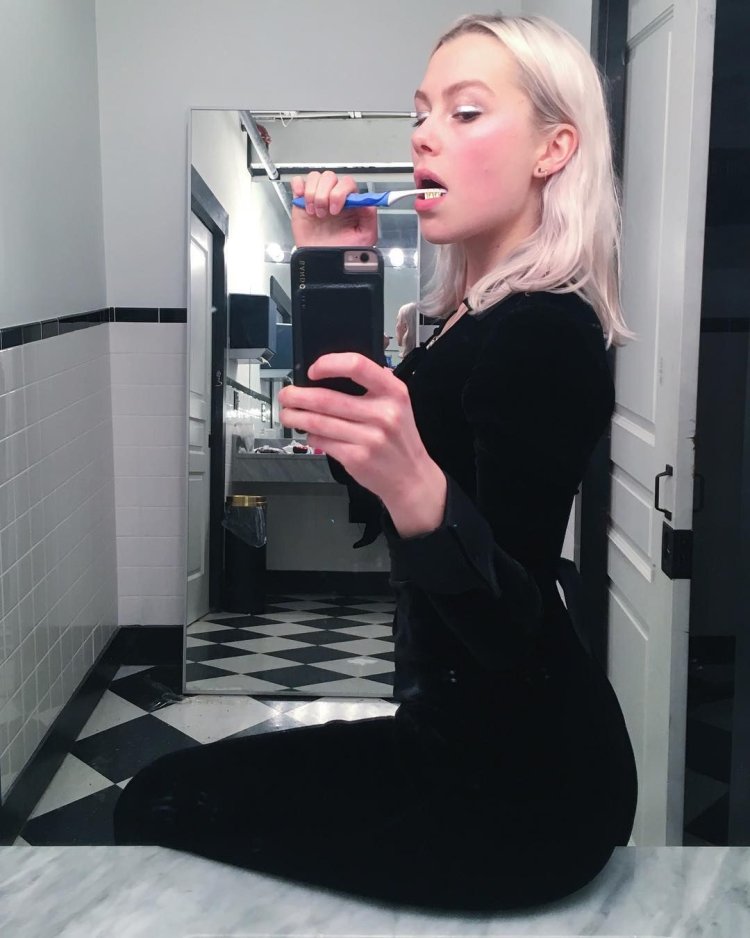 PHOEBE BRIDGERS with glitter