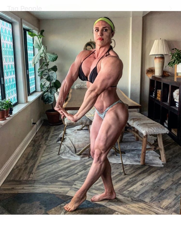 Nastya Leonova Bodybuilding