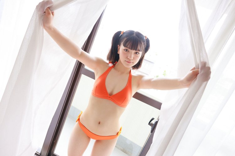 玉城 ひなこ mio rising zero