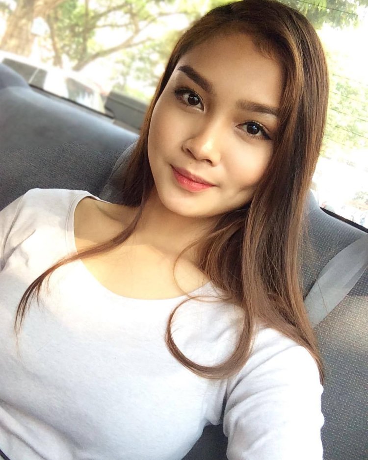 Filipino girls bikini