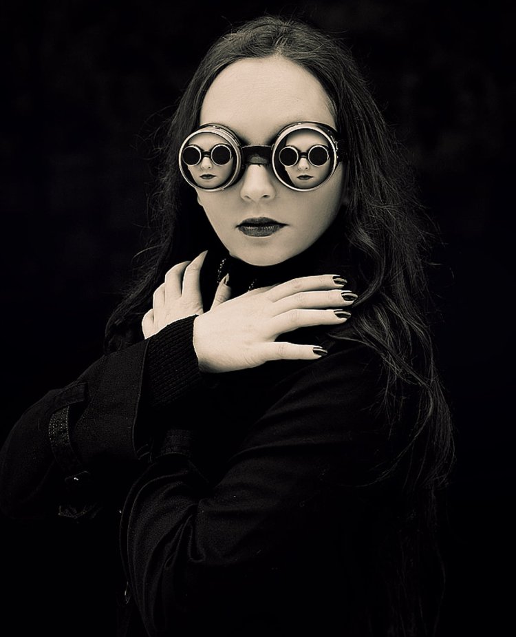 Girl with glasses photo art