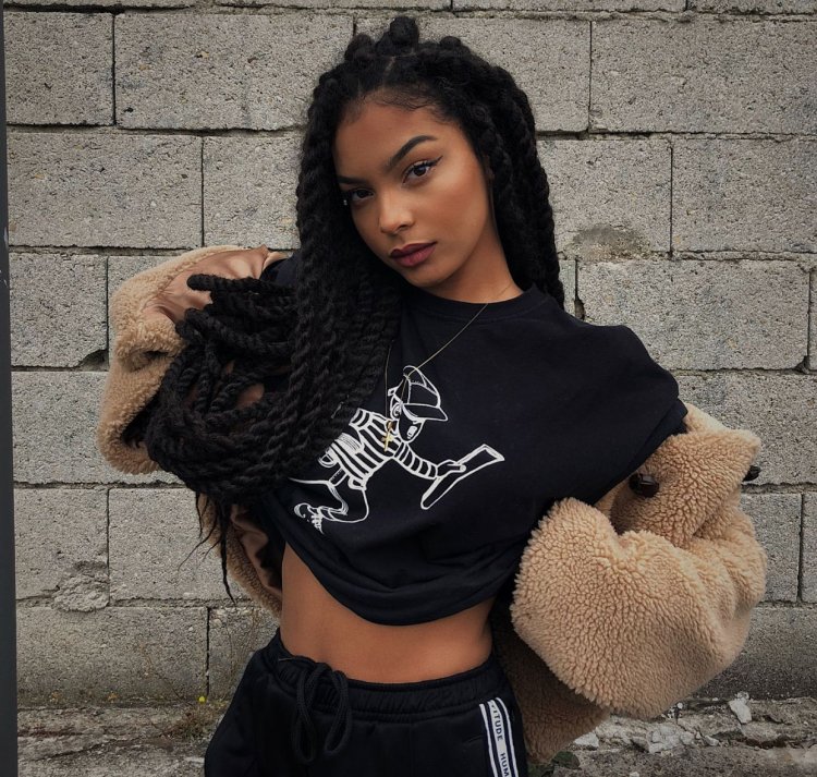 African selfie girls