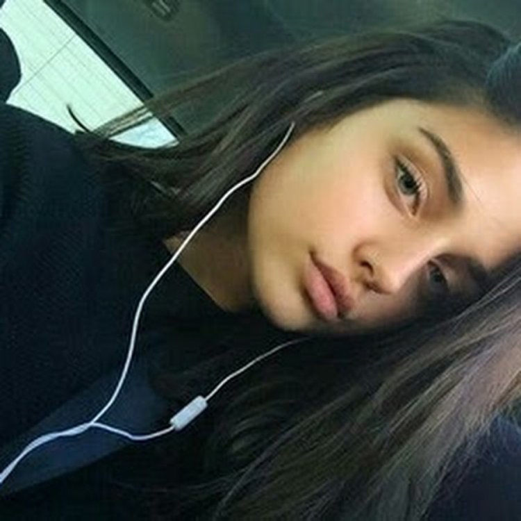 Selfies of non -Russian girls