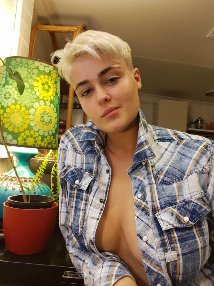 Stefania Ferrario Bust