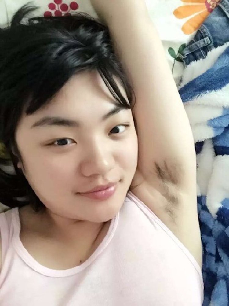 Hairy armpits of Chinese women