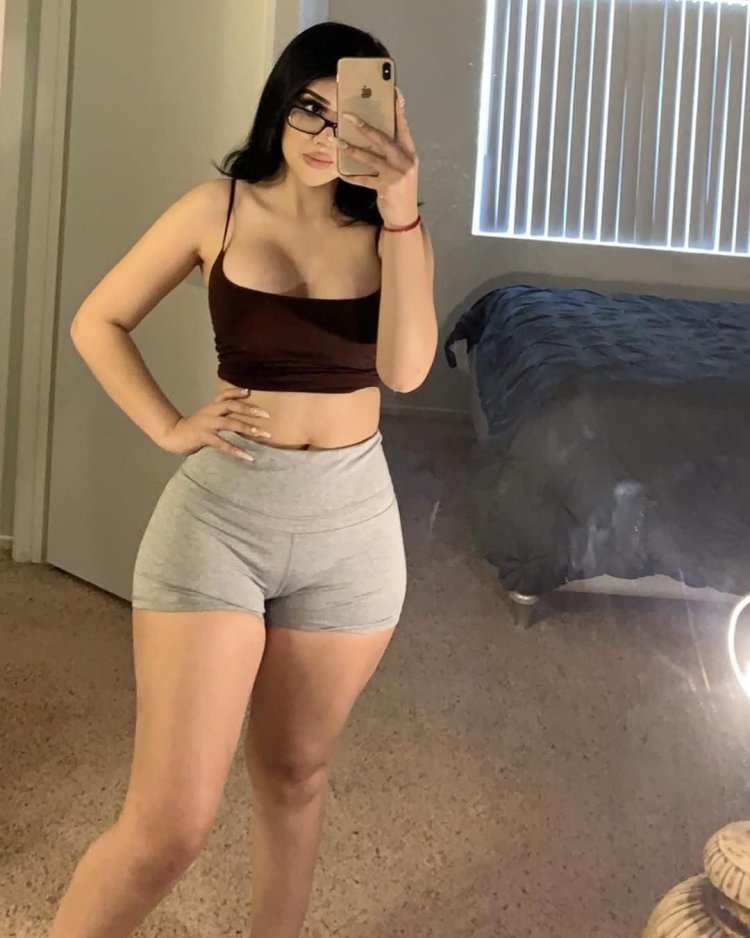 Lilian Garcia WWE 2022