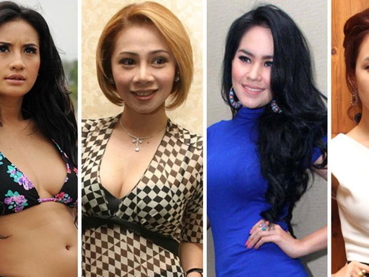 Artis Indonesia Buka Baju