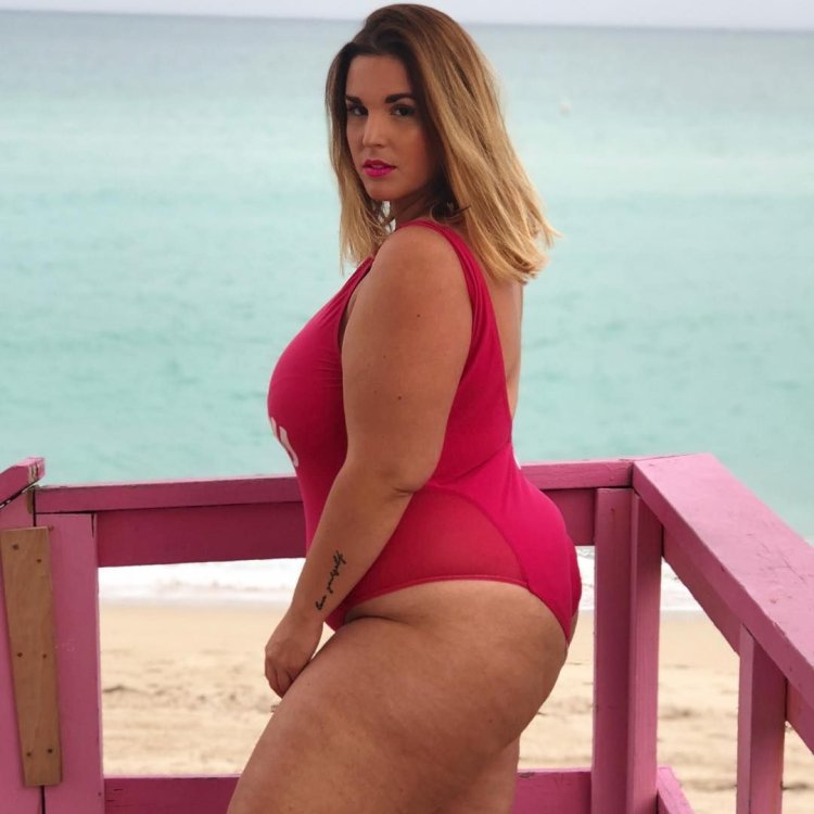 Loana chira plus size in a swimsuit