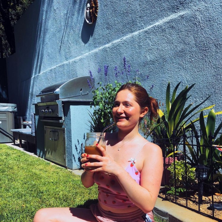 Emma Kinny is shameless