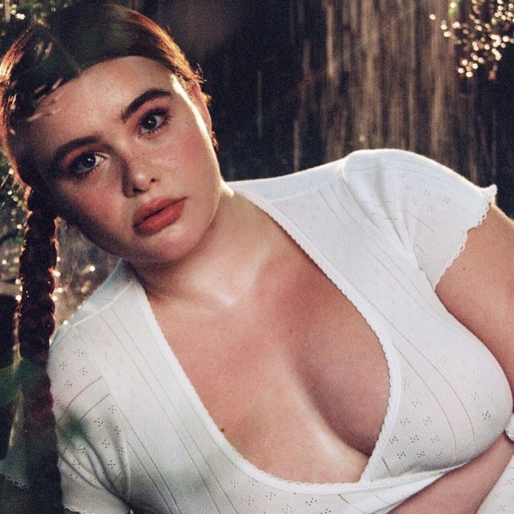 Petra Collins photographer