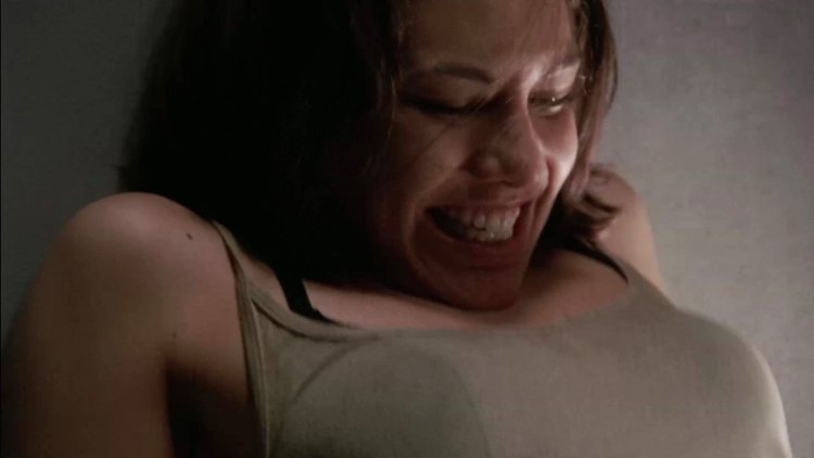 Lauren Cohen Walking Dead Bed Scene