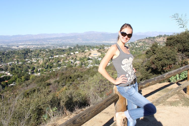 Who is Elena Dokurova