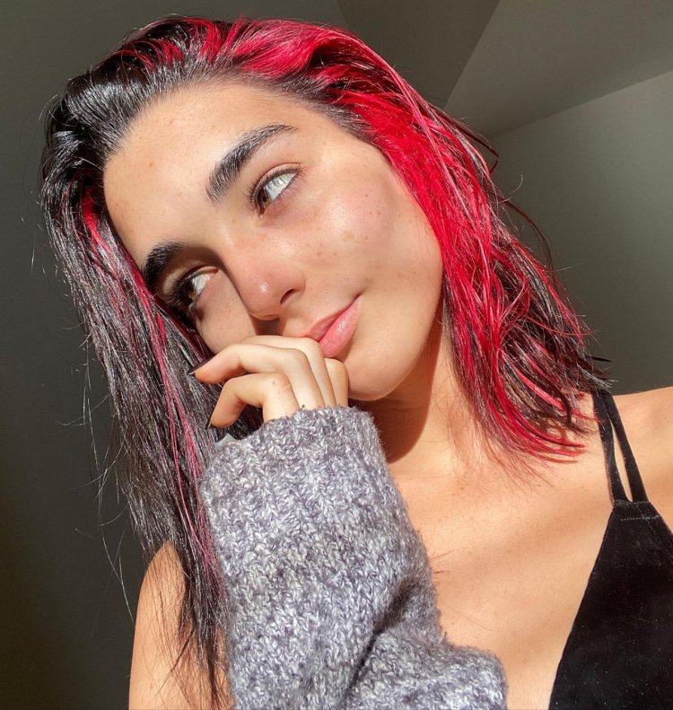 Indiana Massar in Lingerie