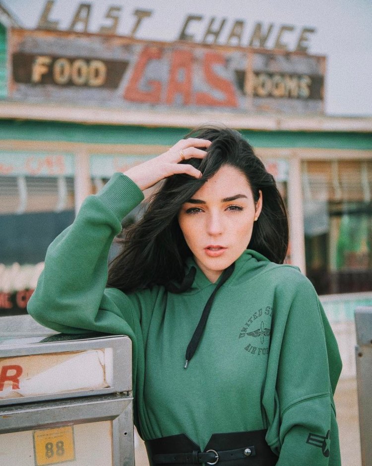 Indiana Massar in a swimsuit