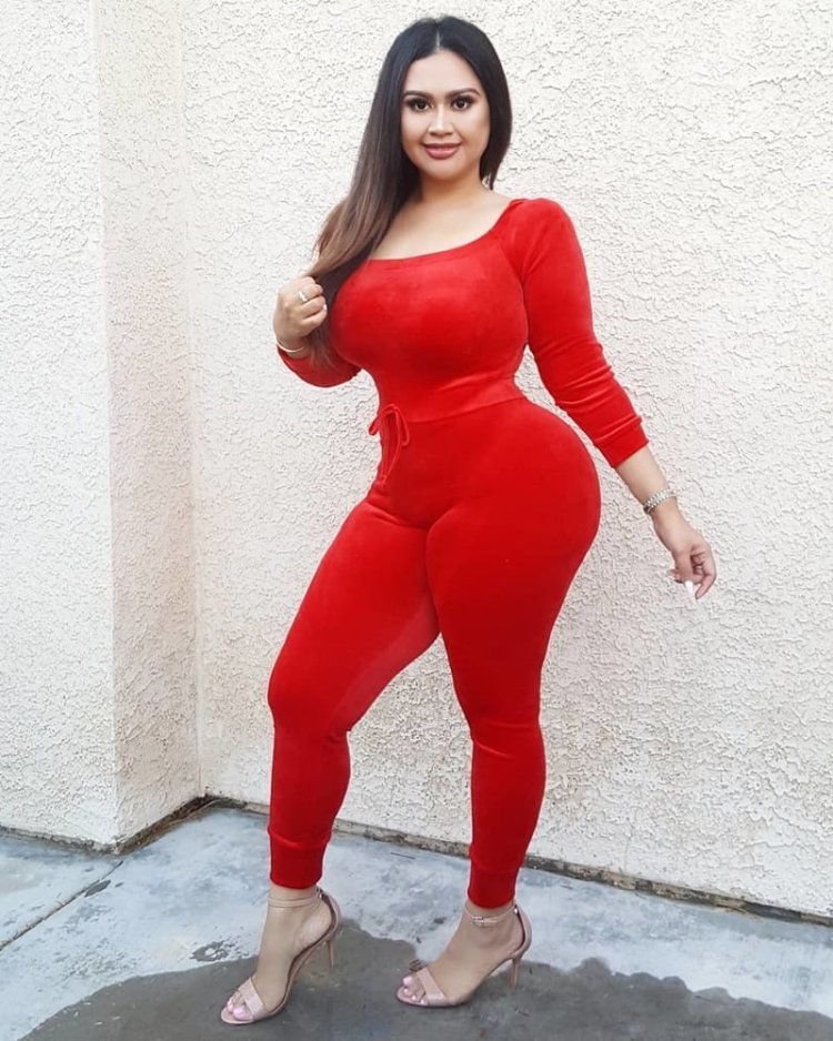 Cynthia Martell in a dress