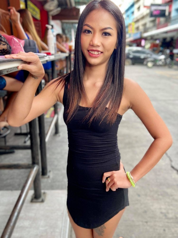 Girls in skirts in tightening