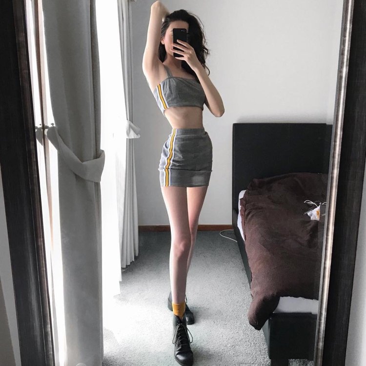 Model Mari Bambei Instagram