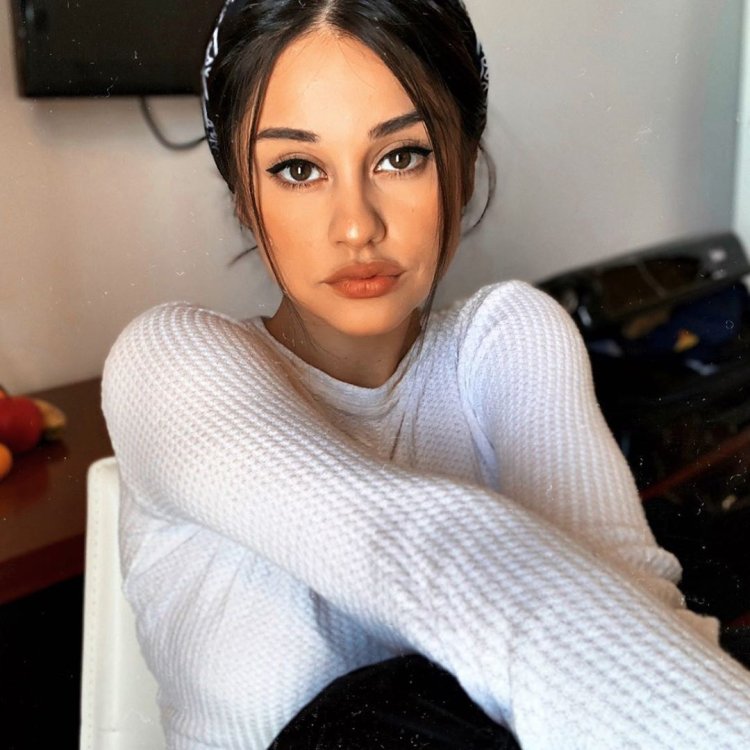 Ivetta Montreal is hot