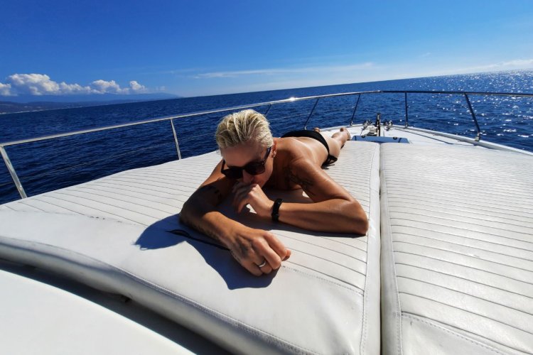 Diana Arbenina in yachts