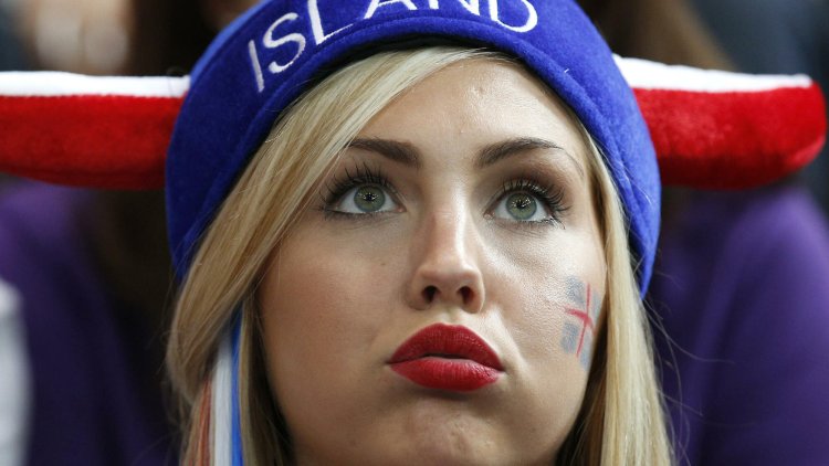 Fans of the Iceland national team