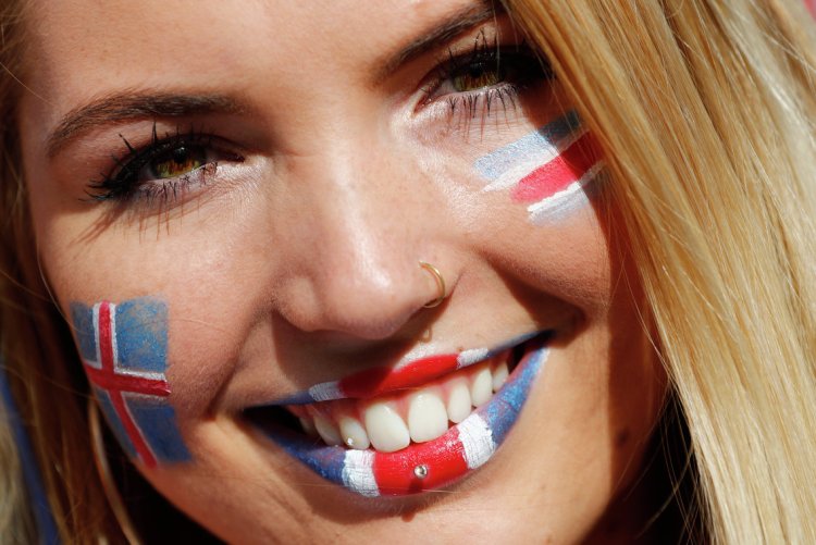 Icelandic fans