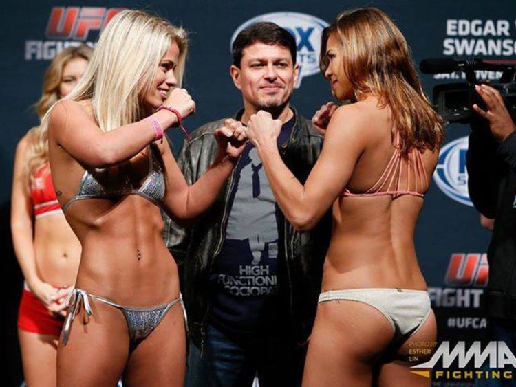 Fighter American girl