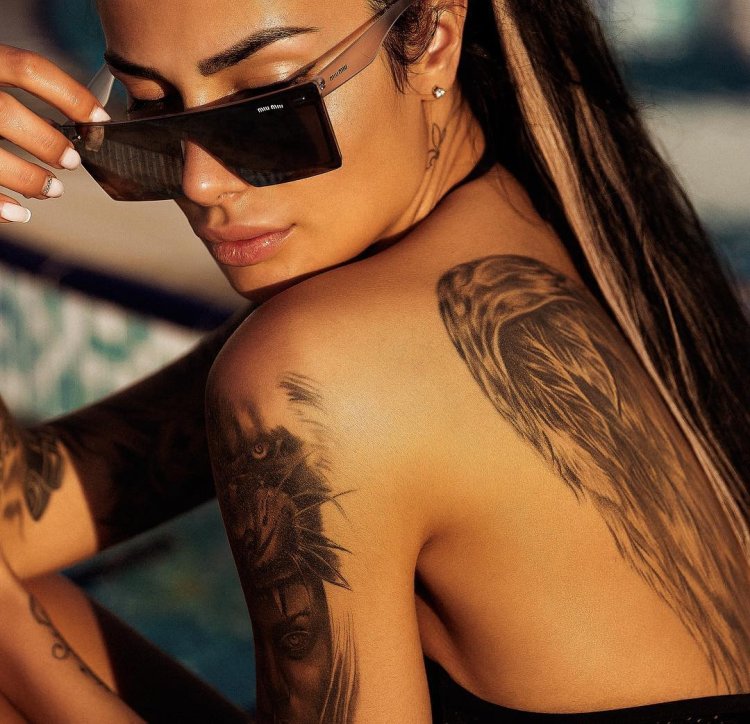 Alexandra Kabaeva tattoo