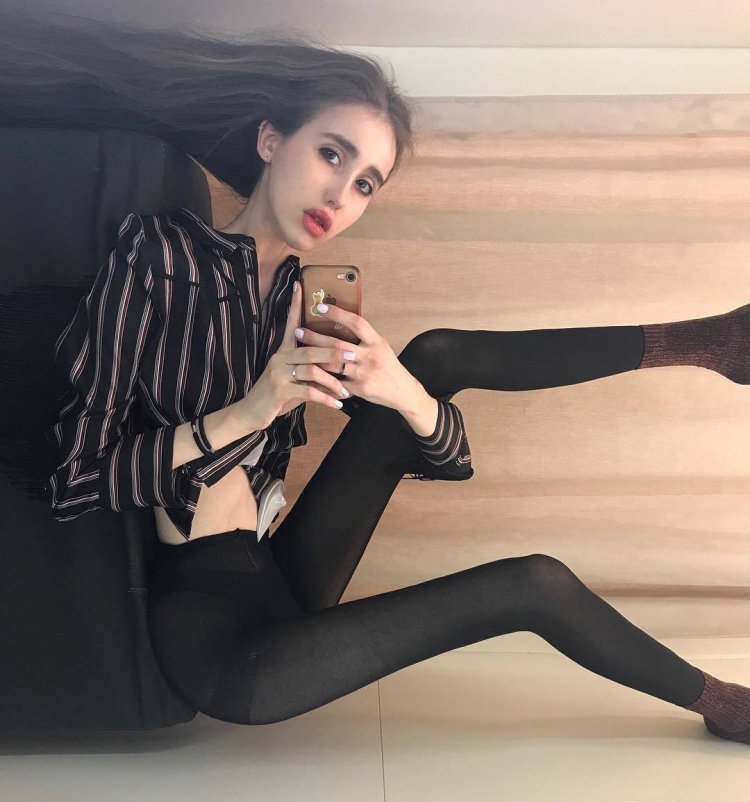 Katya Andreeva Anoreksichka Model