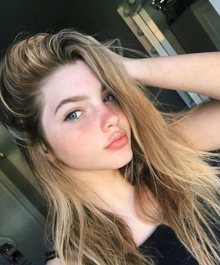 Sofia Mitchell, 16 years old