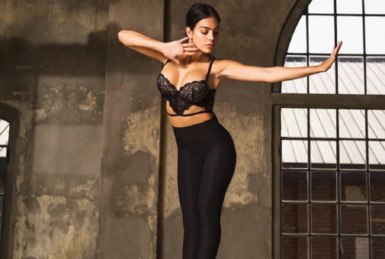 Jorgina Rodrigas Nizhne underwear